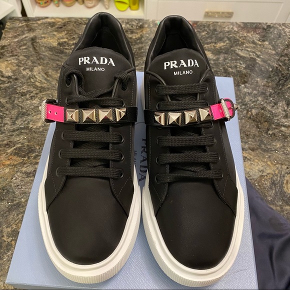 NIB Prada sneakers, 40.5 - Picture 3 of 10
